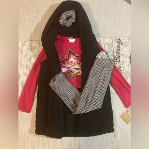 Four Piece Girls Set. Forever Me. NWT